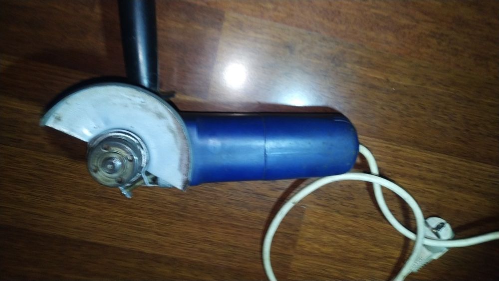 УШМ 125 с  регулятором оборотов.