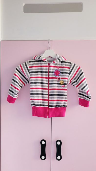 Nowa bluza 110 dziewczęca dla dziewczynki z kapturem