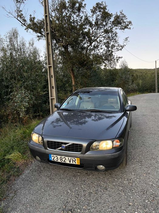 Volvo S60 2002 2.4