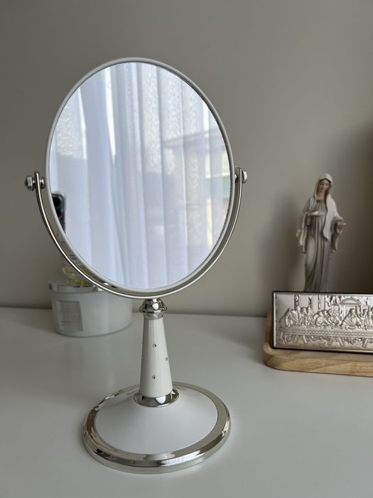 Дзеркало косметичне