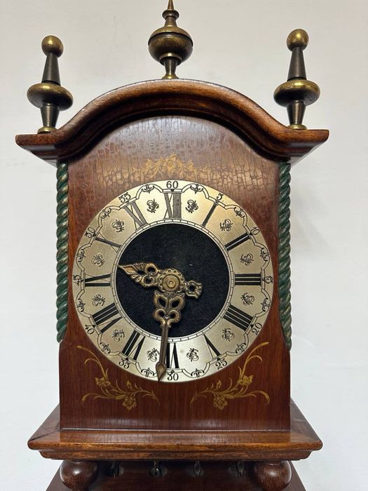 Годинник настінний з боєм часы 6841