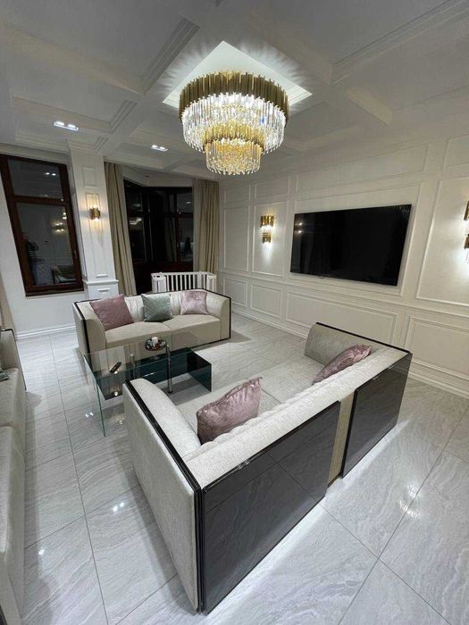 Продам 3-х комнатную квартиру в доме класса de-luxе ЖК "Фаворит".