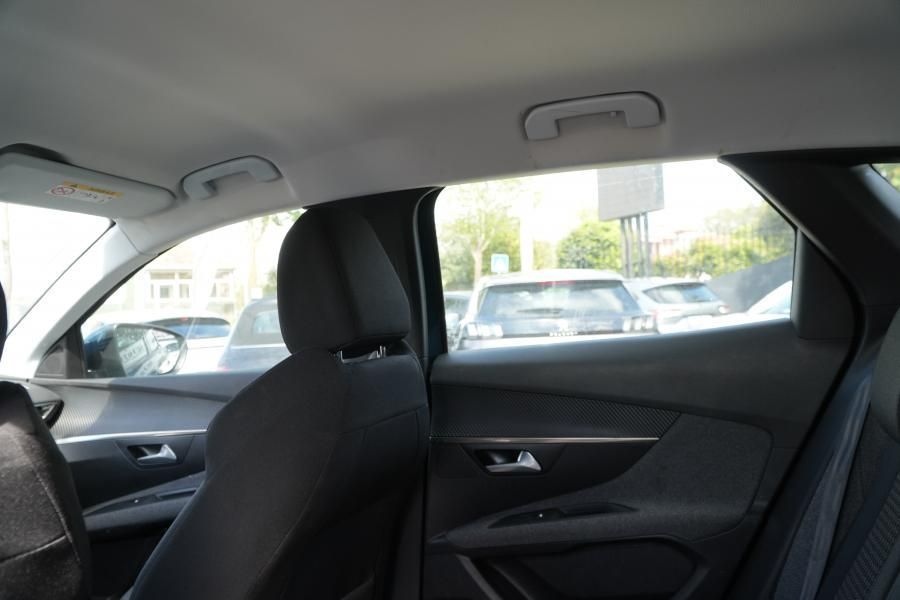 Peugeot 3008 1.2 PureTech Allure Pack EAT8