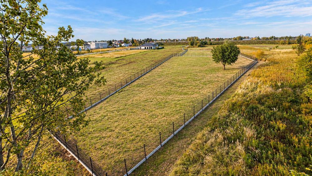 Działki na wynajem 2000 i 3100 m2 Bezpośrednio od właściciela blisko Okęcia