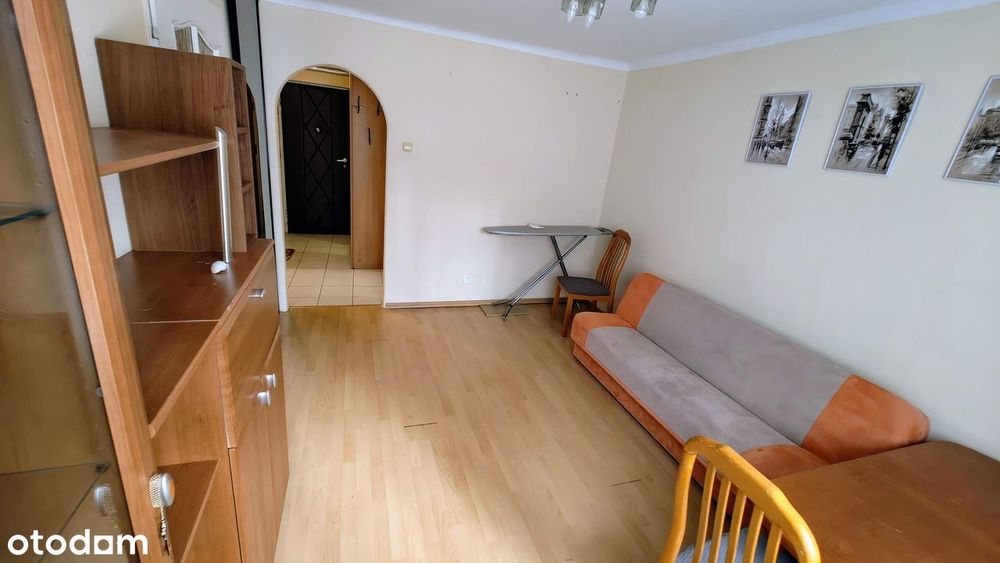 Przytulne mieszkanko na spokojnym osiedlu. 34m2. Parter. 2 pokoje.