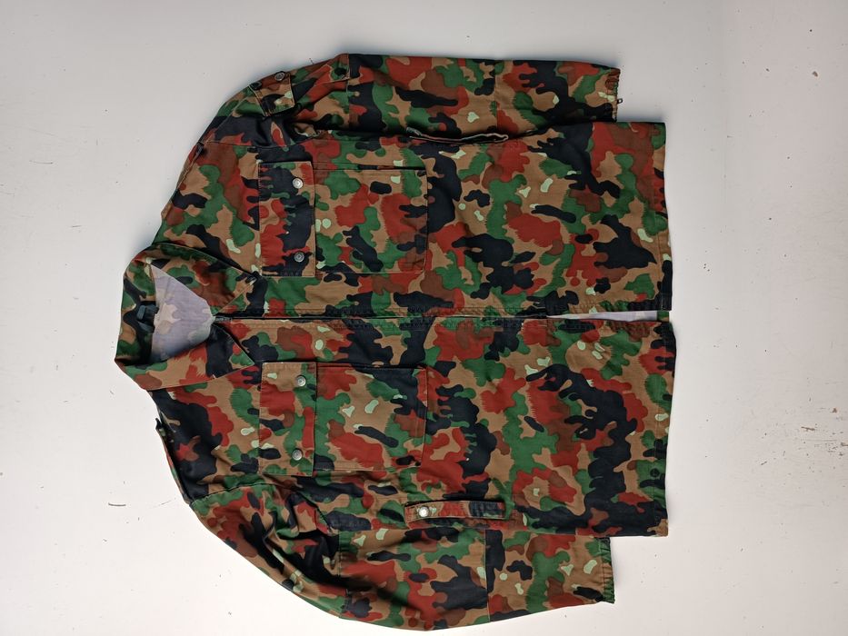 Kurtka Szwajcaria Wojskowa Camo Combat  Army 52