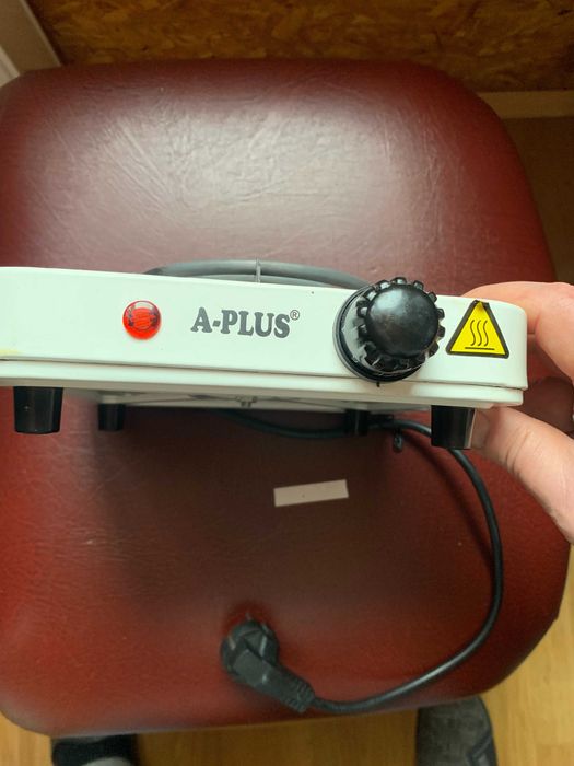 Єлектроплитка одна конфоркная