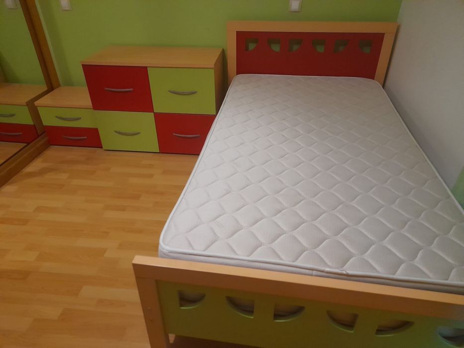 Vendo mobilia de quarto completa
