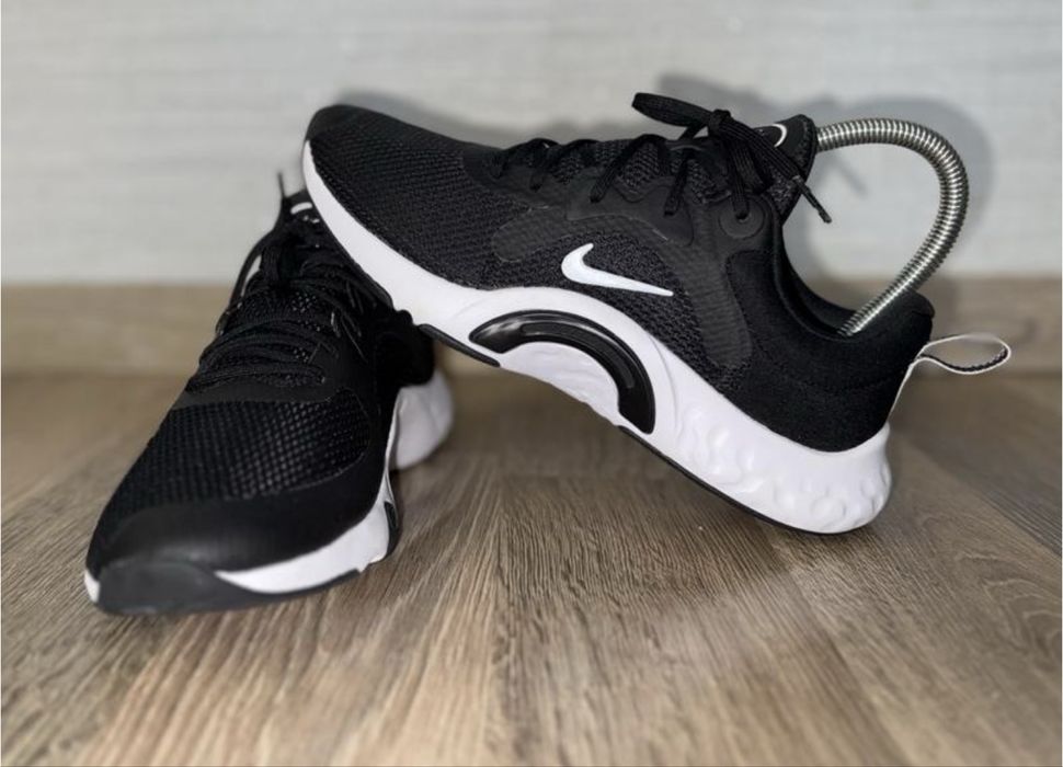 Кросівки Nike розмір 37,5