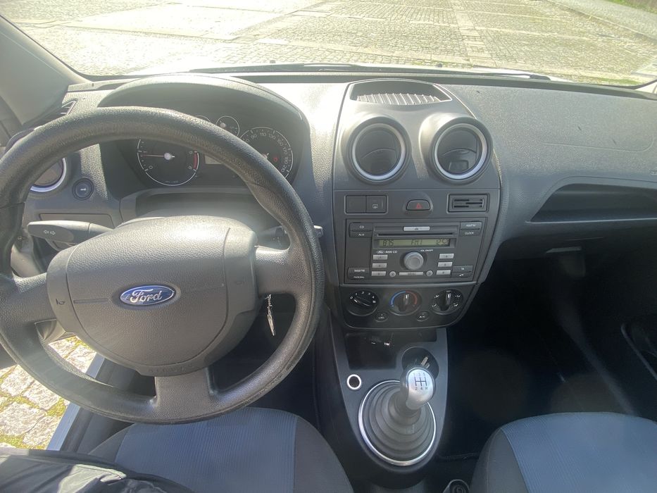 Vendo Ford Fiesta 1.4 tdci 2006