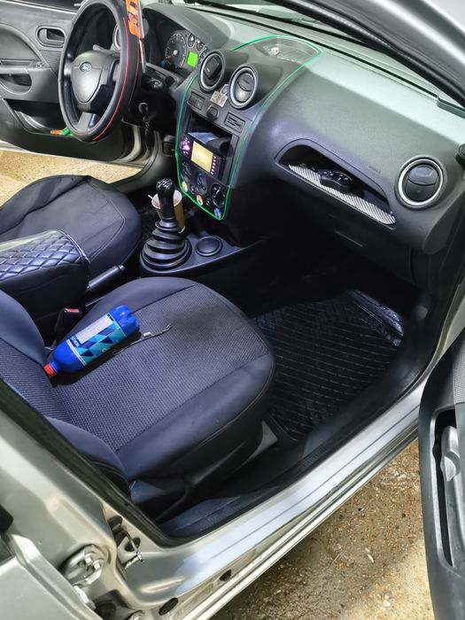 Продам форд фиеста 3000