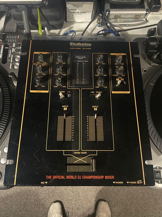 Mixer Technics SH-DJ 1200