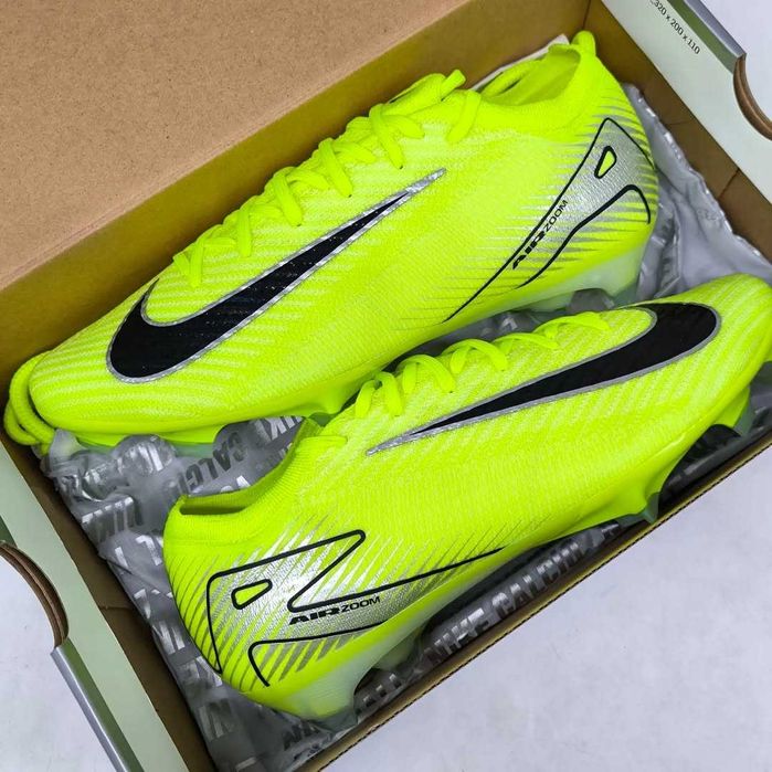 Дитячі футбольні бутси Nike Air Zoom Mercurial Vapor 36-44 + Сумочка