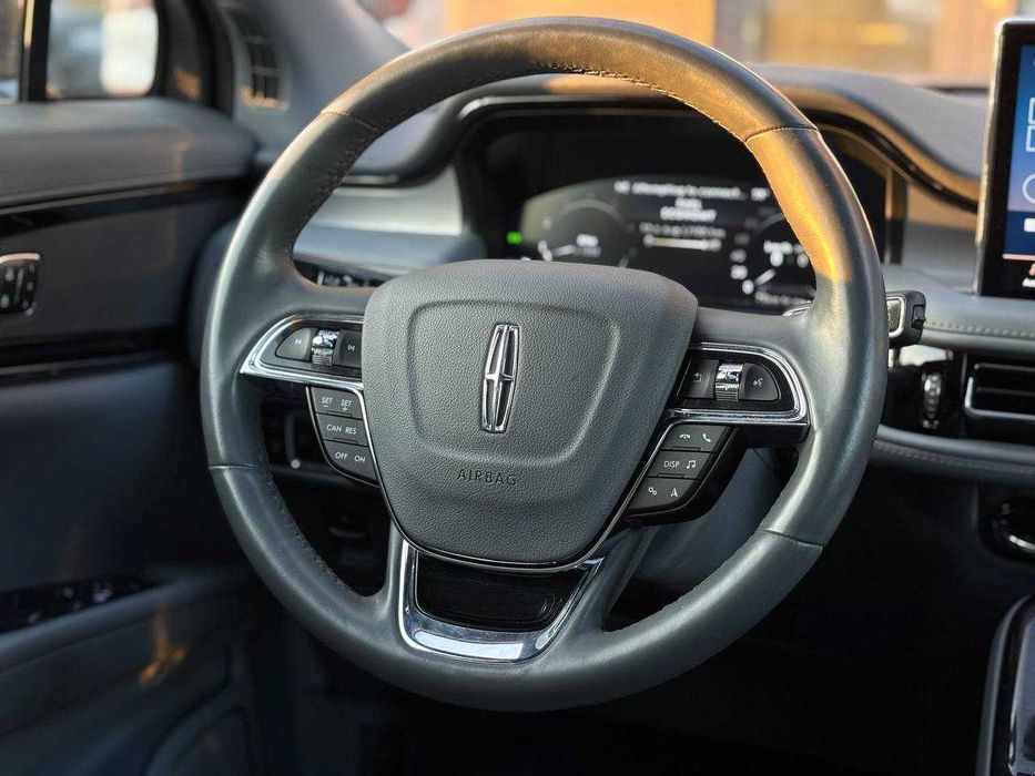 Lincoln Nautilus 2023