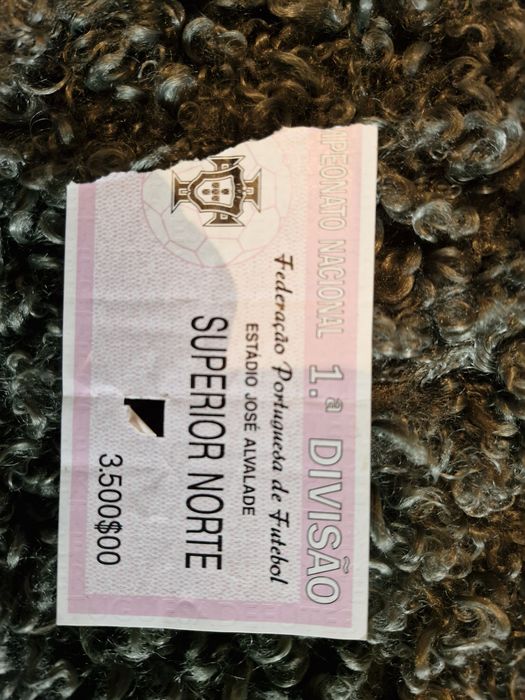 Bilhetes antigos de jogos do Sporting CP a 5€ cada