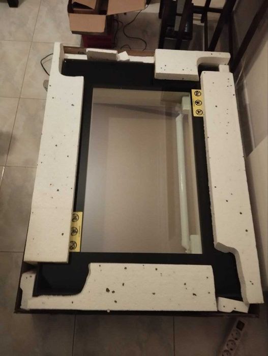 Janela Clarabóia PGM A1 de acesso ao telhado