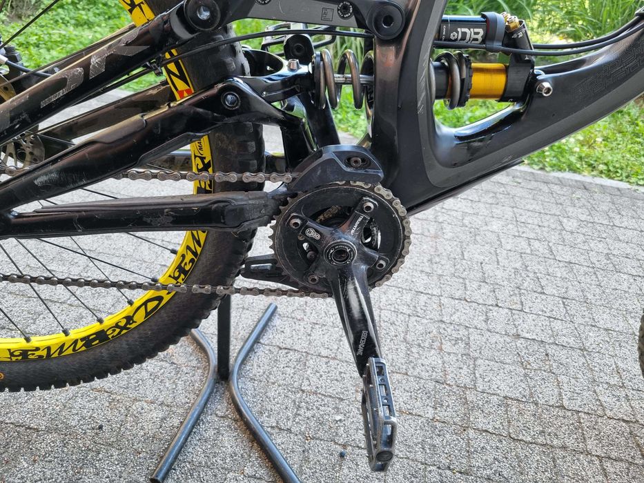 Specialized Demo 8