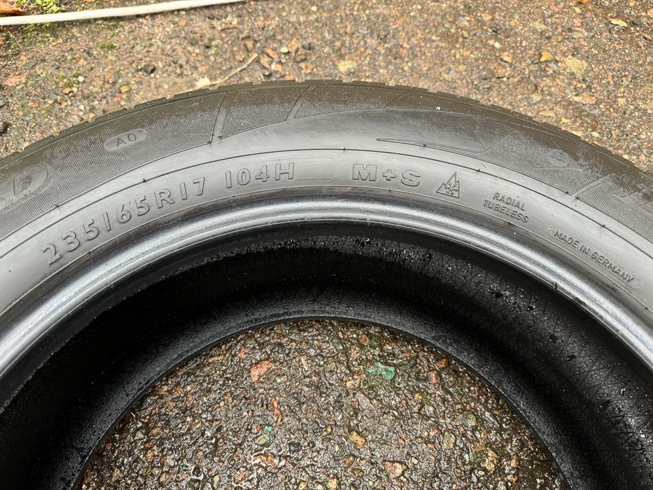 Шини зима Dunlop Winter Sport 235/65/r17 комплект (4шт) 4-5 мм.