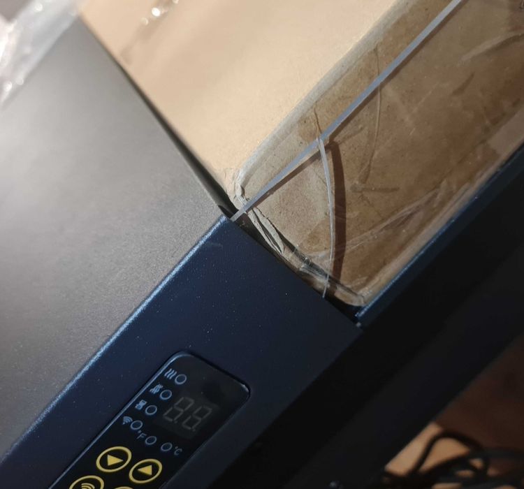 Kominek ścienny z funkcją grzania kominek elektryczny 1800W