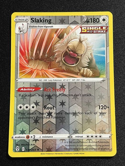 Carta Pokémon Slaking 131/203 Evolving Skies