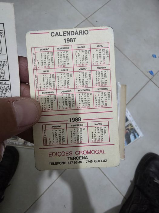 Lote Colecionismo Retro Anos 80/90: Cromos Futebol, 90210, Elvis e Calendários