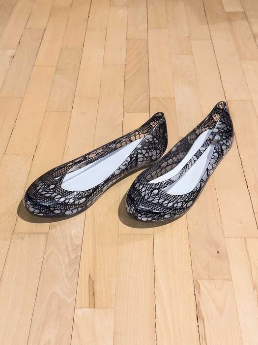 Przejrzyste baletki z koronkowym nadrukiem Melissa 41/42