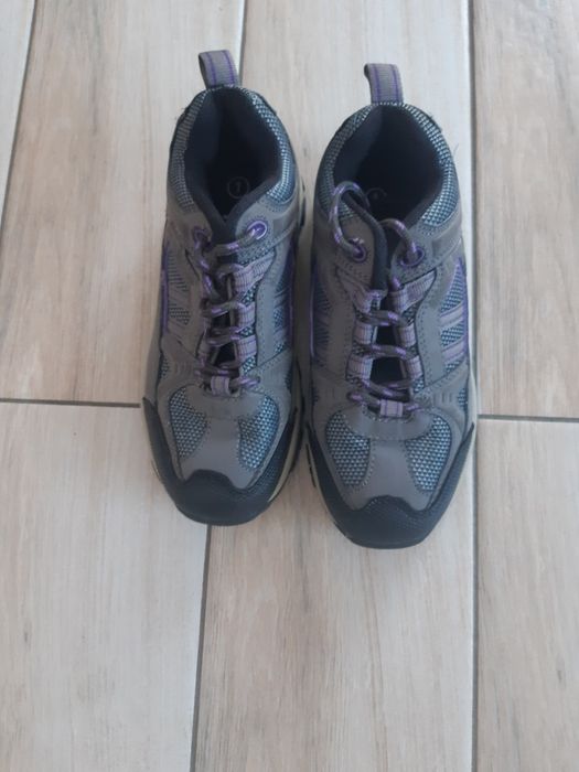 Buty 23 cm , cena 5 zl.