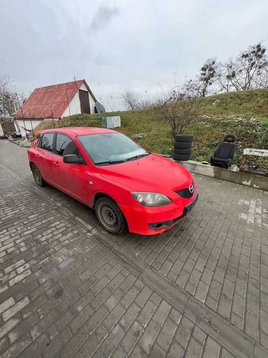 Продам Мазда 3  1.6 Автомат