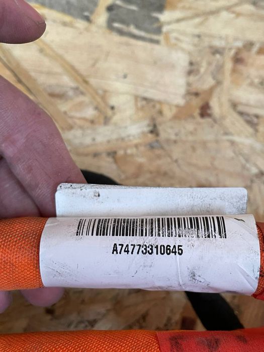 Порт зарялки Polestar 2