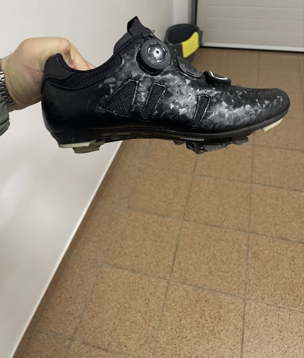 Bicicleta felt fr carbono e sapatos de encaixe