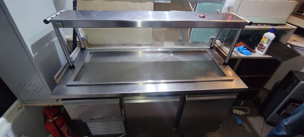 Lodówka z ladą chłodniczą szafa chłodnicza