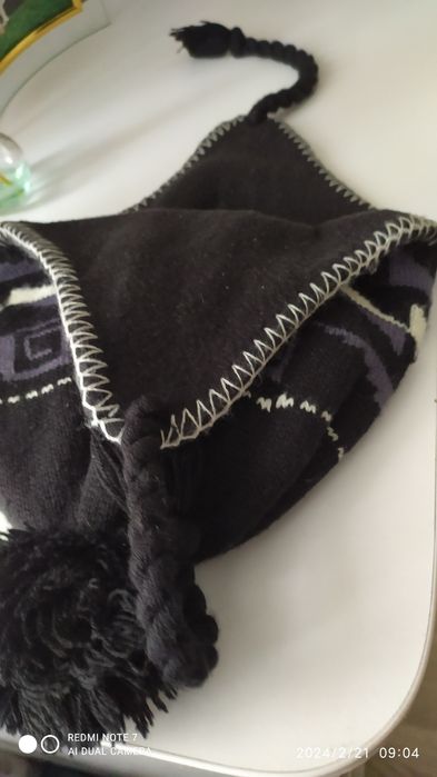 Продам шапку унисекс