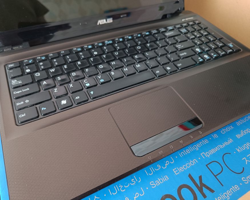 Laptop Asus K52J / K52JC Windows 7