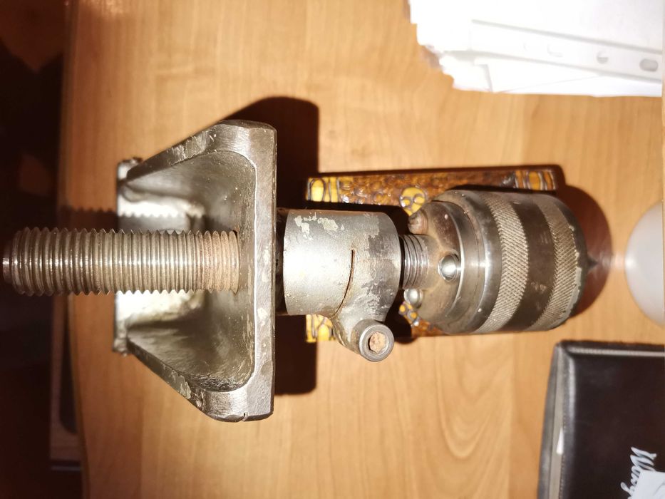 Konik do tokarki, szlifierki itp