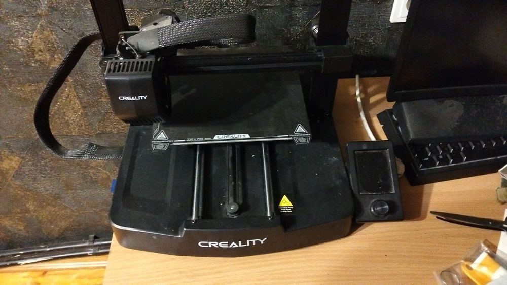 Продам 3д прінтер