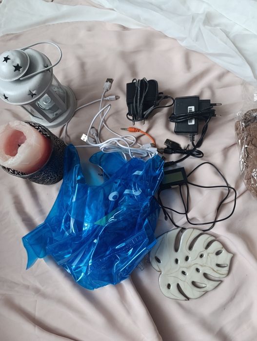 Віддам товари для дому та декор