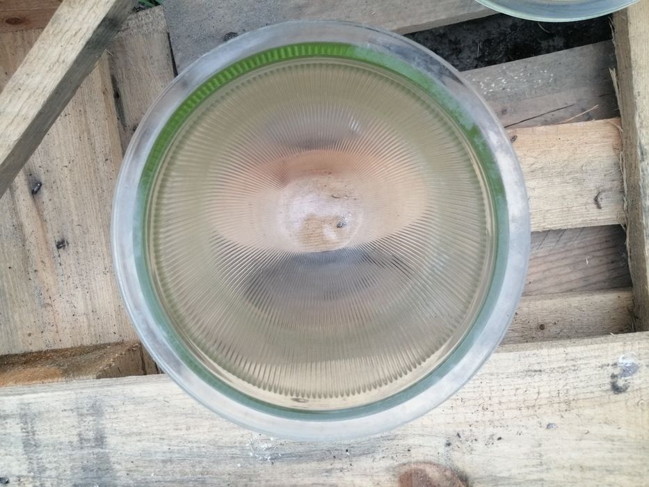 Oświetlenie klosze oprawy szklane