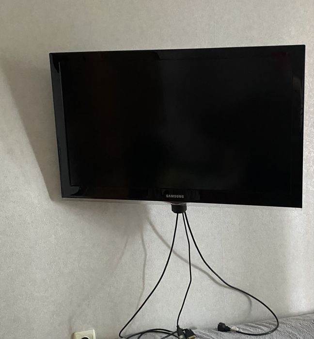 Телевизор samsung