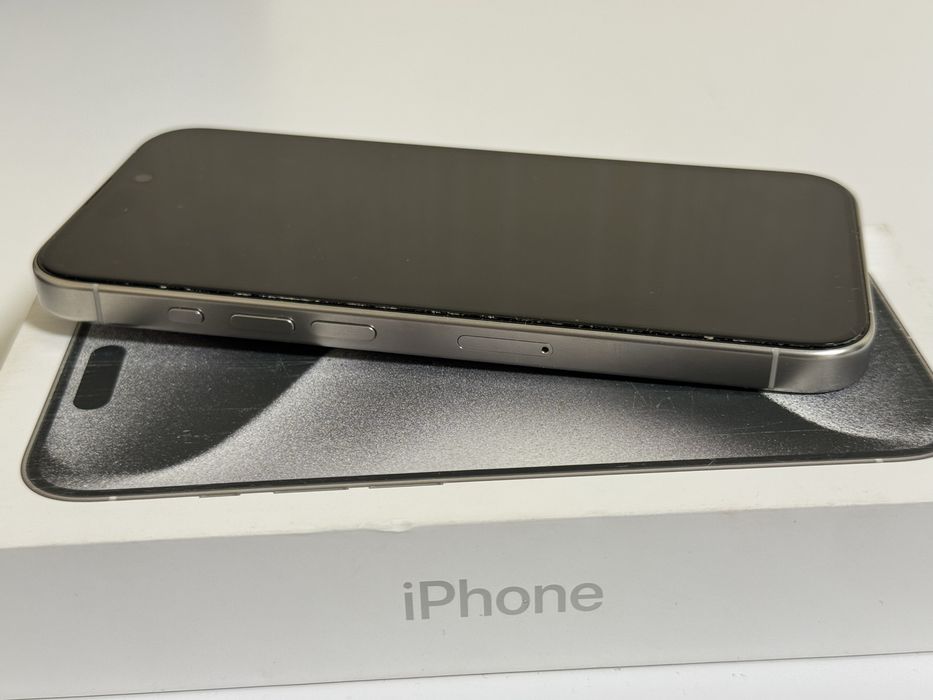 iPhone 15 Pro, 256 Gb, white titanium (MTUD3J/A)