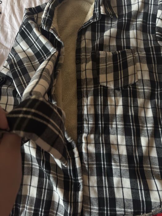 Рубашка чорно біла тепла