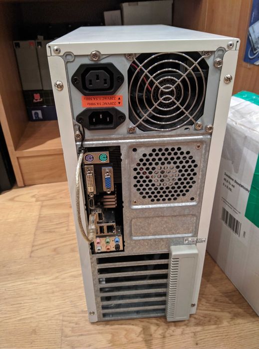 Athlon II X3 455 3.3GHz, 4GB DDR2 MSI 785GTM-E45, HD 6570 1GB GDDR3