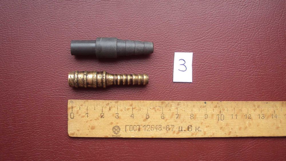 Хомуты.распылители для труб системы полива.