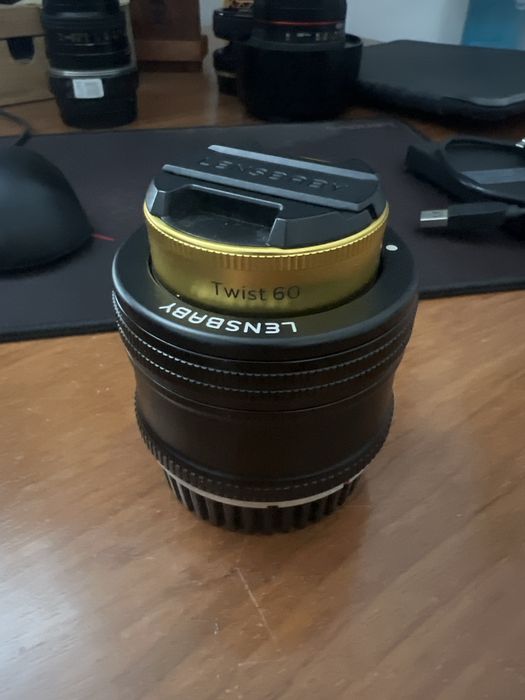 Lensbaby Twist 60mm f2.5
