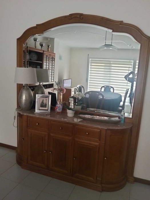 Sapateira com espelho