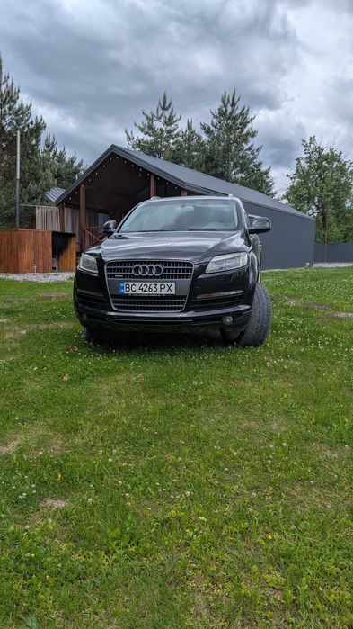 Продам Audi Q7 дизель