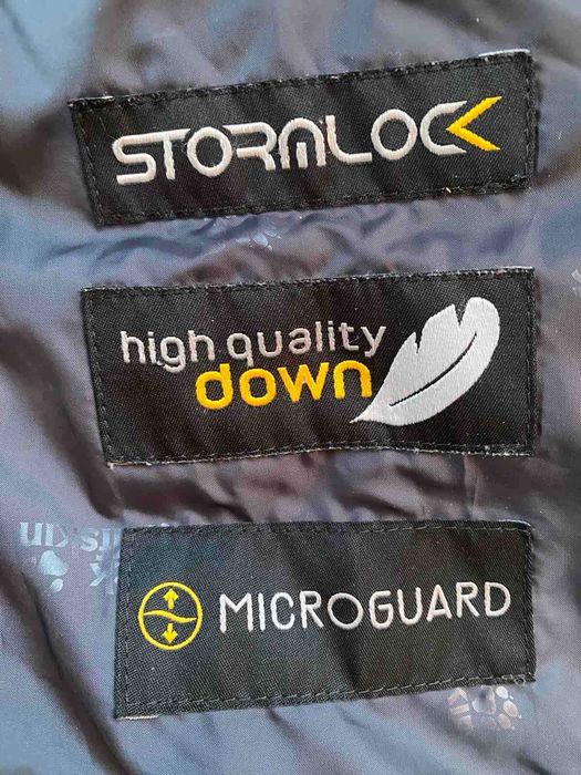 Курточка жіноча весна Jack Wolfskin, розмір 36/38
