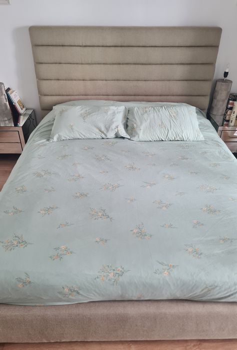 Cama Area em excelente estado