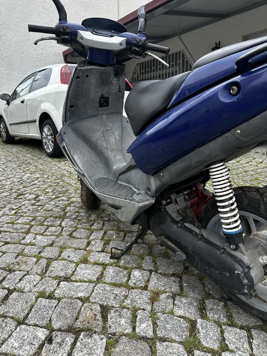 Scooter Aprilia SR 50cc