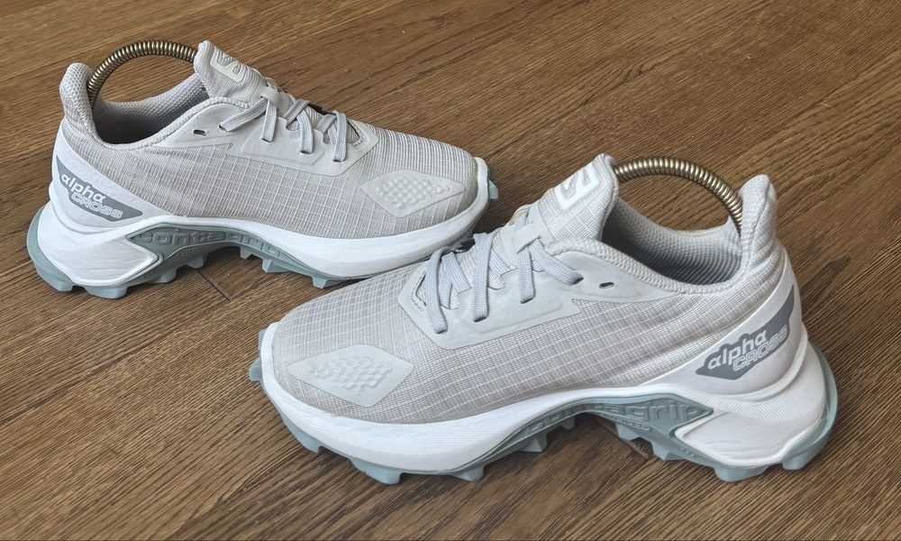 Salomon alphacross blast  кросівки унісекс р.33 (21 см)