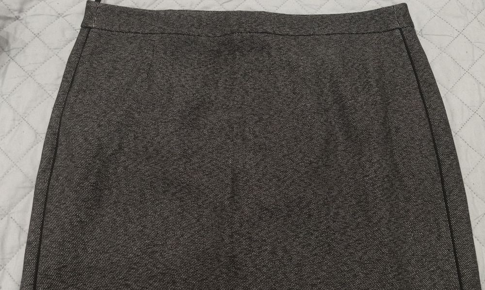 Spódnica siwa elegancka 46